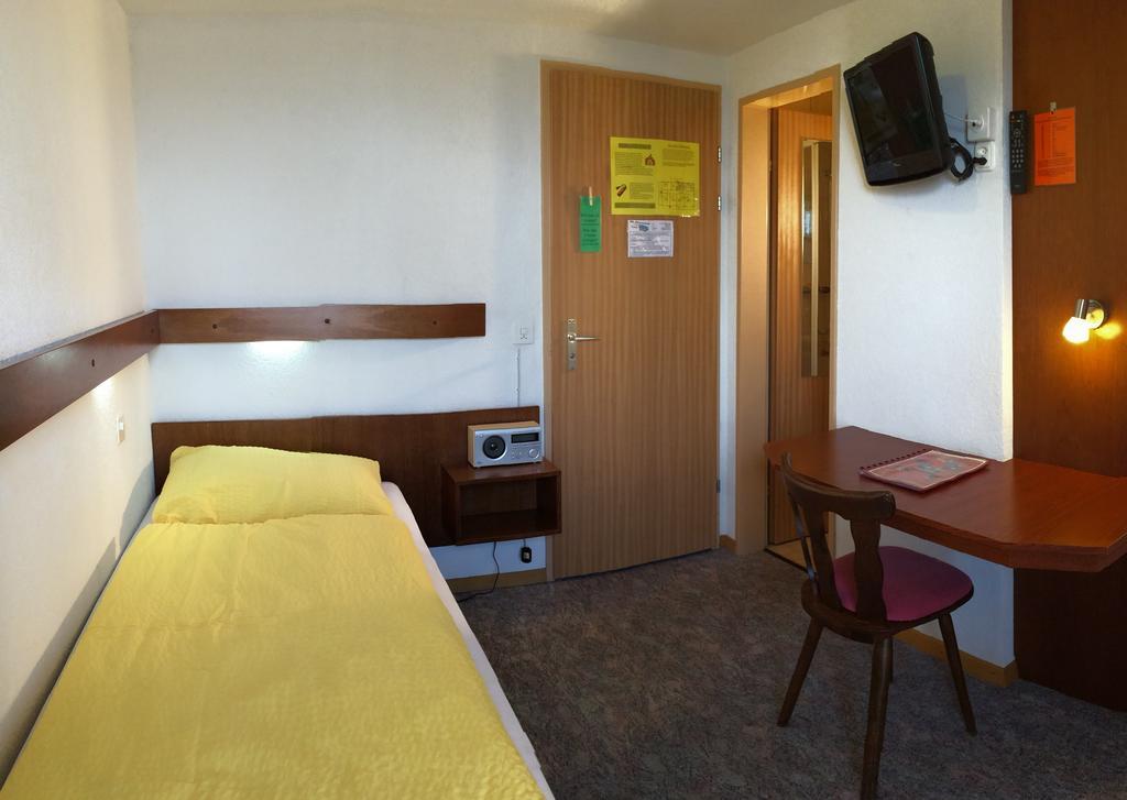 Hotel Zum See เกรเชิน ห้อง รูปภาพ